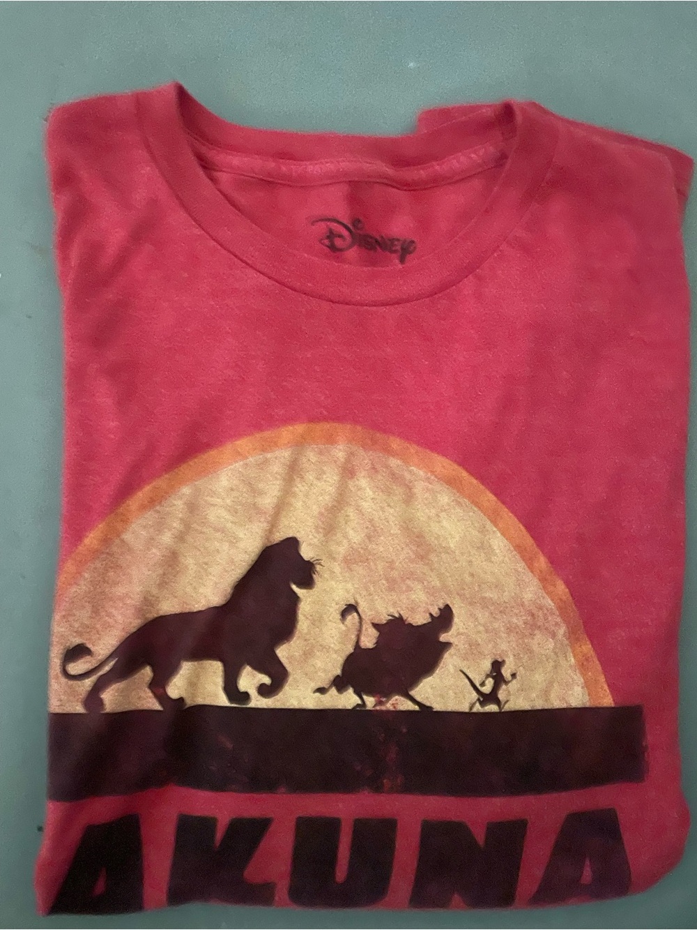 Disney Red Lion King Silhouette 'Hakuna' Short Sleeve Tee